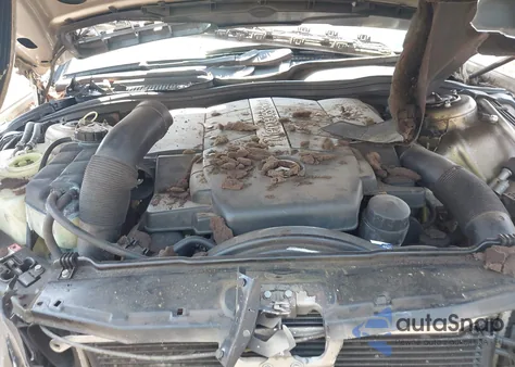 2001 Mercedes-Benz S 500 z USA, uszkodzony, nr VIN WDBNG75JX1A219683